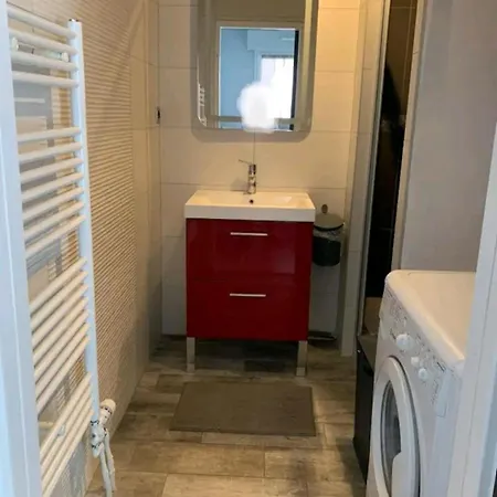 Apartment Soleil Bleu, T2, 53 M2 - 15min A Pied Des Plages Le Pradet